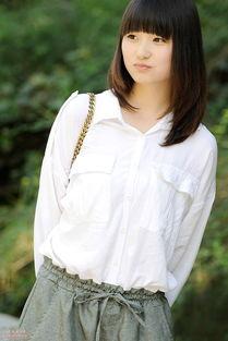 美少女初夏在线播放,青春校园的甜蜜邂逅